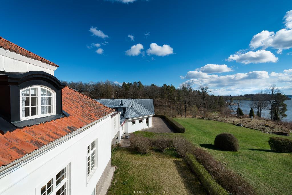 Liljeholmen Herrgard Hostel Rimforsa Exterior photo